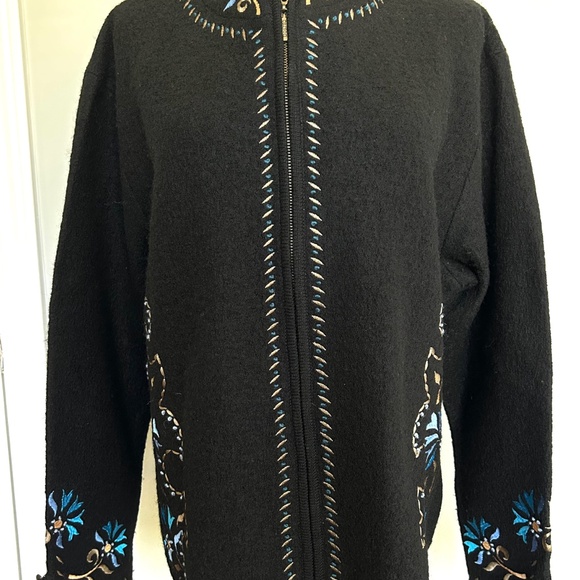 XL VTG Black Carson Women’s 100% Wool Zip Up Jacket Cardigan Embroidered - Picture 2 of 12